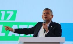 Özgür Özel Denizli’den seslendi! “Bu partinin kıdemlisi, kıdemsizi yoktur”