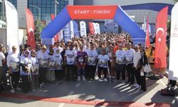 Sinop'ta yarı maraton heyecanı! 30 il ve 10 ülkeden 700 sporcu kıyasıya mücadele etti