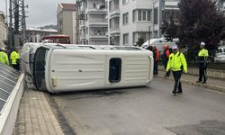 Son Dakika: Öğrenci servisi ile dolmuş çarpıştı! Çok sayıda yaralı var
