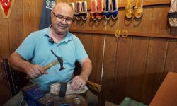 İzmir'de yok olmaya yüz tutan mesleğin son ustalarından! Geleneği yaşatmak için yeni yol buldu
