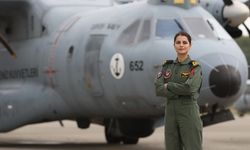 Türk Deniz Kuvvetleri'nde bir ilk! Kadın uçak pilotu Hilal Aydın'ın hikayesi