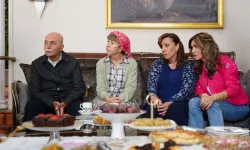 Tuzlu Kahve'den büyük sürpriz! Kızılcık Şerbeti'nin unutulmaz aşıkları yeniden buluşuyor