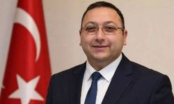 Üsküdar Belediye Başkan Vekili Dündar Ziya Gültekin, trafik kazasında hayatını kaybetti