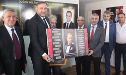 Utku Gümrükçü’den İzmir için iş birliği çağrısı ve hesaplaşma mesajı! “Biz milletin gündemiyle ilgileniyoruz”