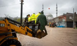 Valiliklerden peş peşe tatil kararları: Okullar yarın da kapalı