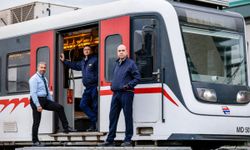 İzmir Metro'nun ilk gününden bugüne! Vatmanlar 26 yıllık meslek hayatını anlattı