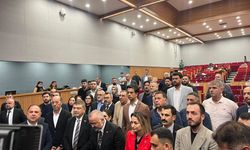 AK Parti grubundan YENİ Parti ve CHP'ye tepki! "İzmirliyi mağdur ettiler"