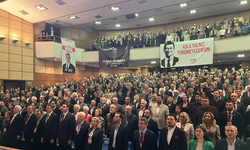 YENİ Parti İzmir’de liste belli oldu! İşte Çağatay Güç’ün yönetimi ve kurultay delegeleri