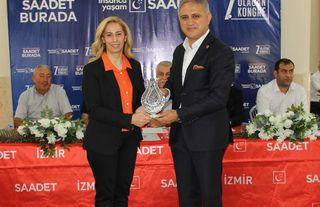 Saadet Partisi Genel Başkan Yardımcısı Sezen, Gaziemir kongresine katıldı