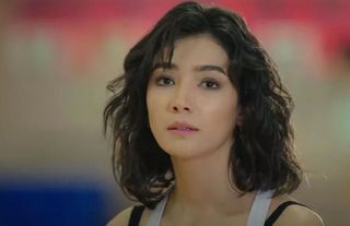 Teşkilat'ın yıldızı Aybüke Pusat imaj değiştirdi! Sosyal medyada deprem etkisi yarattı!