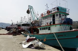 Karadeniz'de balıkçılar erken paydos etti