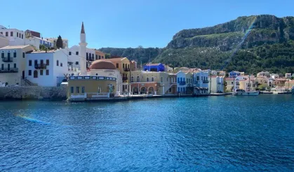 Yunan adalarına kapıda vize olacak mı? 10 adadan 7’sinde hazırlıklar tamamlandı