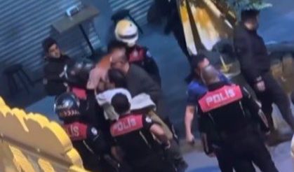 İzmir'de kavgaya müdahale eden polislere saldırı