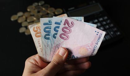 Emekli promosyonlarında ağustos rekoru! 60 bin TL fırsat sunan banka açıklandı: İşte 2026 güncel banka banka liste