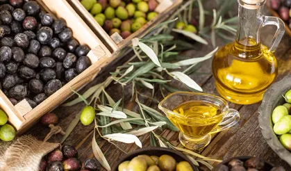 Zeytin çok tuzlu olduysa bunu  deneyin! Lezzeti yeniden dengeleniyor