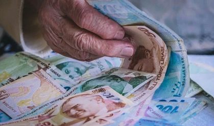 Emekliye ağustos ayında rekor promosyon müjdesi! Bankalar kesenin ağzını açtı: İşte rakam rakam güncel liste