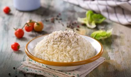 Lapa oldu derdine son! Pirinç pilavını böyle yapın, tane tane olacak: Meğer sırrı buymuş