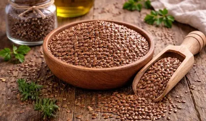 Omega-3 deposu olarak görülüyor ama uzmanlar uyarıyor: Keten tohumu gerçekten faydalı mı?