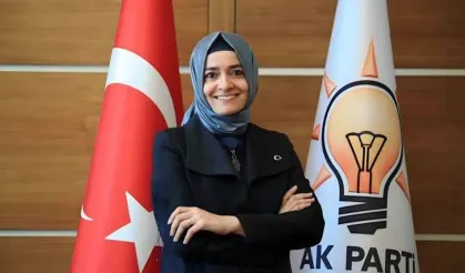 Fon soruşturmasında adı geçmişti, Eski Bakan Fatma Betül Sayan Kaya kimdir? Eşi kim, çocuğu var mı?