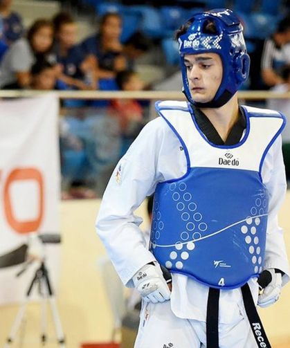 Milli tekvandocu Enbiya Taha Biçer, Avrupa şampiyonu oldu