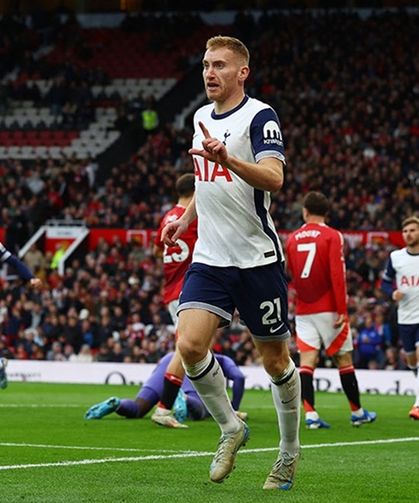 Tottenham, Manchester United'ı deplasmanda 3-0 yendi