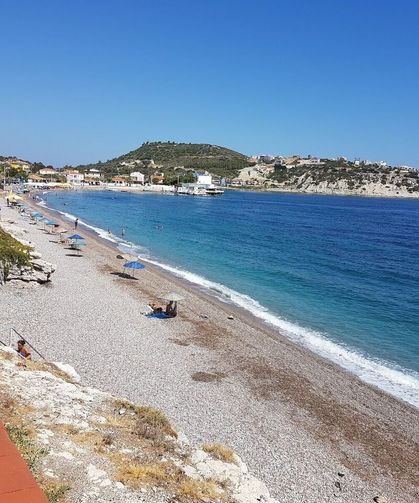Ne Çeşme ne Seferihisar! Ücretsiz giriş, masmavi deniz... Şehrin kalabalığından uzaklaşmak isteyenlerin gözde rotası