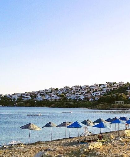 Ne Çeşme Ne Alaçatı! Herkes bu plaja akın ediyor: Kalabalıktan kaçanların yeni adresi, sessizliğiyle hayran bırakıyor