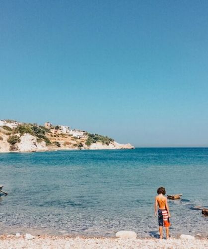 Ne Eski Foça ne Yeni Foça! İkisinin arasındaki sakin koyun kapısına kadar ESHOT bırakıyor: Kumlu plaj, kamp ve dalış aynı yerde