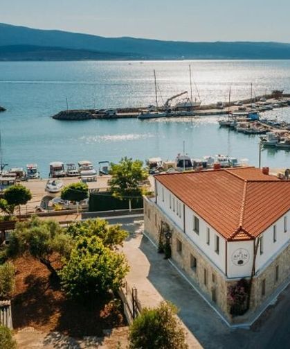 İzmir’de bilen bilmiyor! ESHOT’la gidilen bu saklı yer şifalı sularıyla hem emeklilerin hem yazlık almak isteyenlerin gö