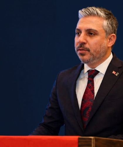 AK Partili Kayacan’dan 800 bin TL’lik sinek ilacı alımına tepki! “Balçova halkı parasının akıbetini öğrenmek zorunda”