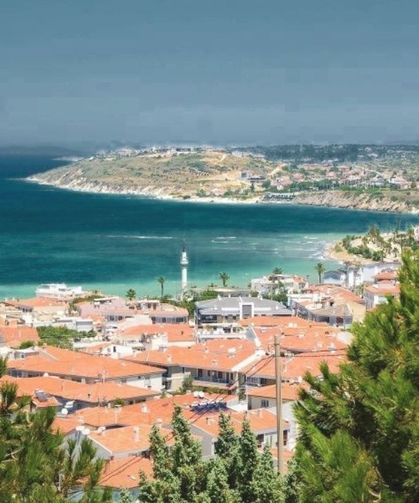 Yeni Foça’yı solladı! İzmir'e 1 saat uzaklıkta, rüzgar sörfü tutkunlarının yeni rotası!