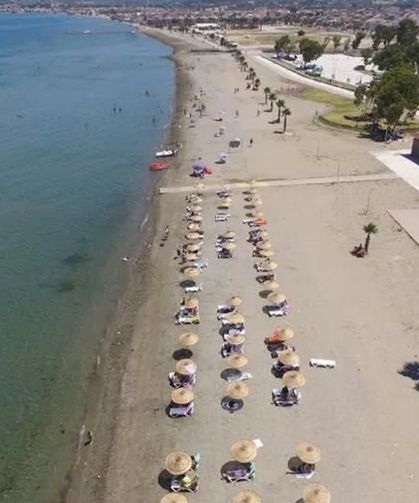 Urla'da sığ denizi ve ince kumlu yapısıyla ailelerin en gözde tatil yeri: Hem mavi bayraklı hem de ulaşımı çok kolay!