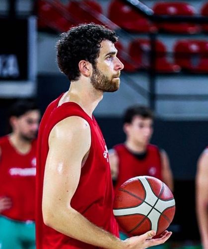 Karşıyaka'da Markovic dönemi resmen başladı! Kaf-kaf yeni sezon için parkeye indi