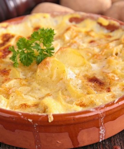Toprak güveci temizlerken bu hatayı yapmayın! Evdeki birkaç malzeme yetiyor: Güveç nasıl temizlenir?