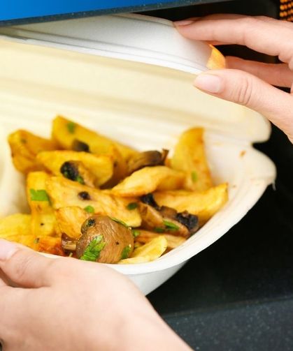 Her evde bulunan bu kapları kullanırken dikkat edin! Plastik kap mikrodalgaya atılır mı? İşte yanlış bilinen doğrular