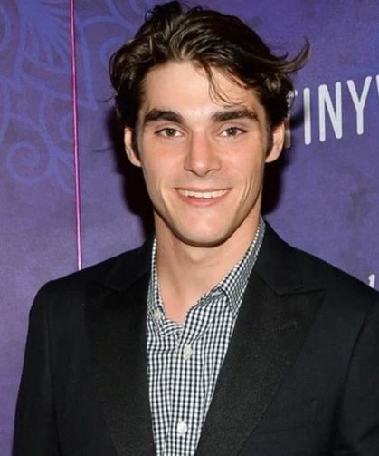 Breaking Bad hayranlarını üzen haber: RJ Mitte 34 yaşında hayatını kaybetti
