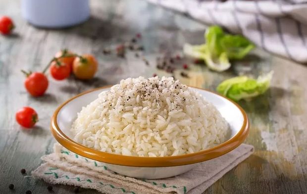 Lapa oldu derdine son! Pirinç pilavını böyle yapın, tane tane olacak: Meğer sırrı buymuş