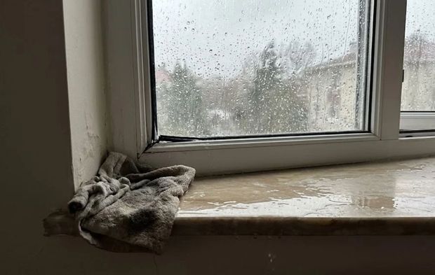 Kış gelmeden kontrol edin! Pencerenizden su sızmasını önlemek için bu ayrıntılara dikkat edin