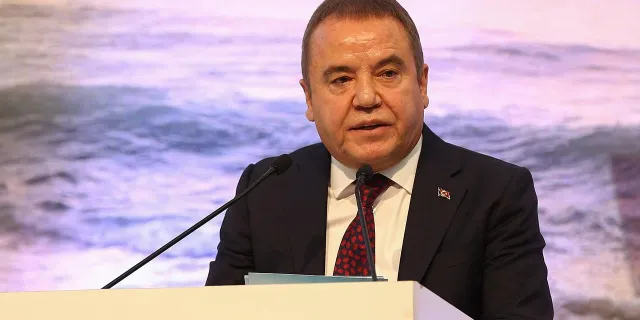 Cezaevinde rahatsızlandı! Muhittin Böcek hastaneye kaldırıldı