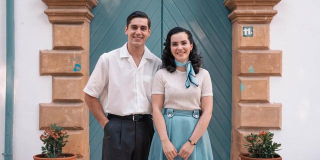 “Ayşe Tatile Çıktı”filminden ilk kareler geldi: Vizyon tarihi belli oldu!