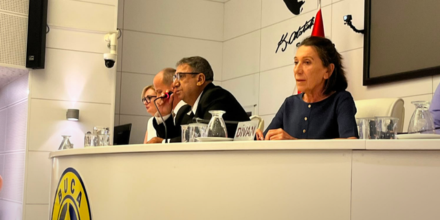 Buca'da bankamatik gündemi! "Çalışmayana para vermem"