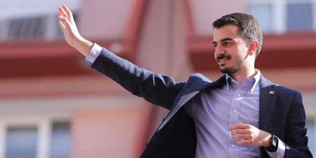 Son Dakika: Çankaya Belediye Başkanı Hüseyin Can Güner havalimanında gözaltına alındı