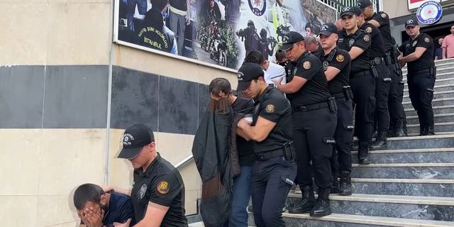 İzmir dahil 28 ilde zehir operasyonu: 96 şüpheli yakalandı