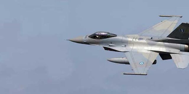 Eğitim uçuşunda panik! F-16 savaş uçağında yangın çıktı