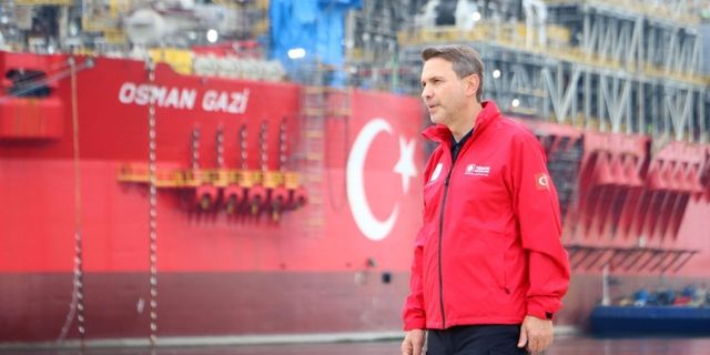 Bakan Bayraktar duyurdu: 7 bin kişi çalışıyor! Osman Gazi Platformu’nda son aşamaya gelindi