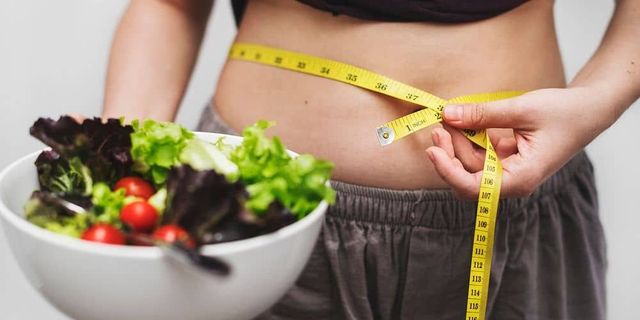 Aynı yemeği yiyen iki kişi neden farklı kilo alıyor? Nedeni ne? Uzman isim açıkladı