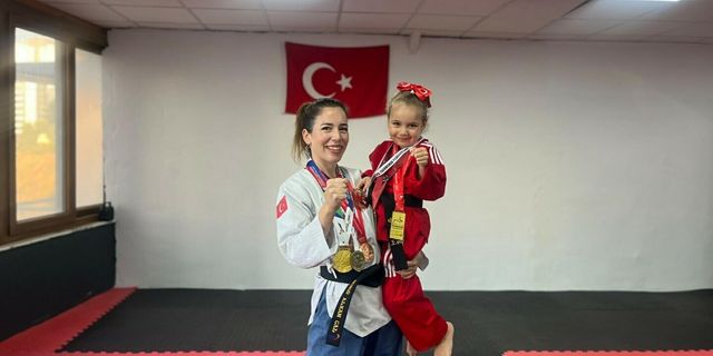 6 aylıkken annesinin yarışmalarına gitti, şimdi tekvando öğreniyor! 60 madalyalı şampiyon anlattı