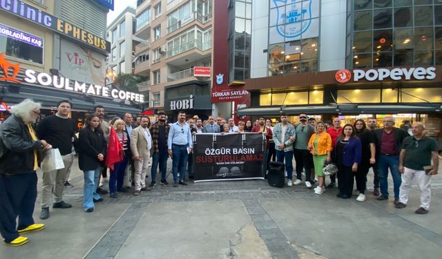 CHP Konak’tan tutuklanan gazetecilere destek: Tarihimize kara leke