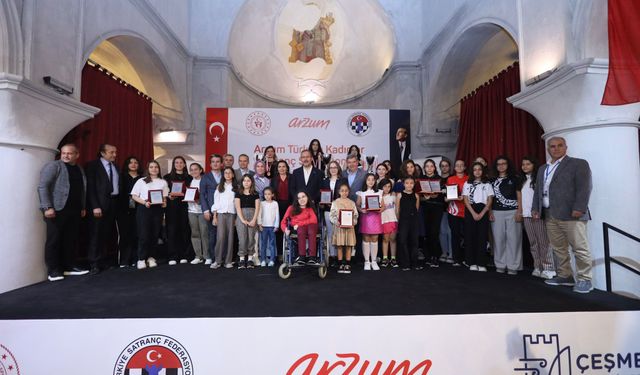 Çeşme'deki Arzum Türkiye Kadınlar Satranç Şampiyonası sona erdi