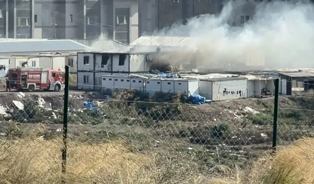 Marmara Üniversitesi'nin kampüs inşaatında yangın